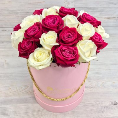 №113 Коробочка из 21 розы